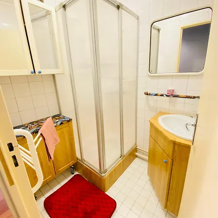 Rum i privatbostad Sadam Nest - 2 Le Mans