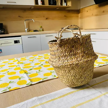 Rum i privatbostad Sadam Nest - 2 Le Mans